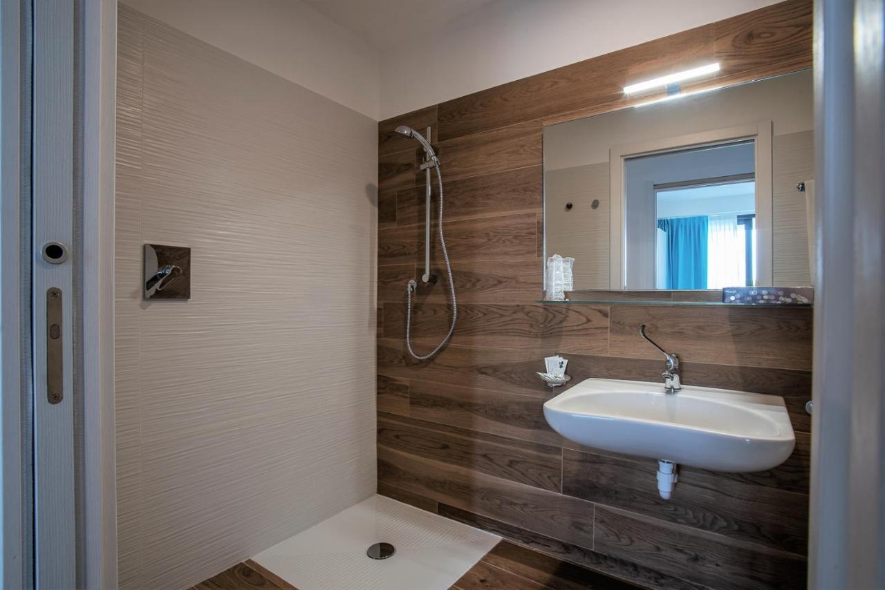 Aparthotel Miramare グラード エクステリア 写真